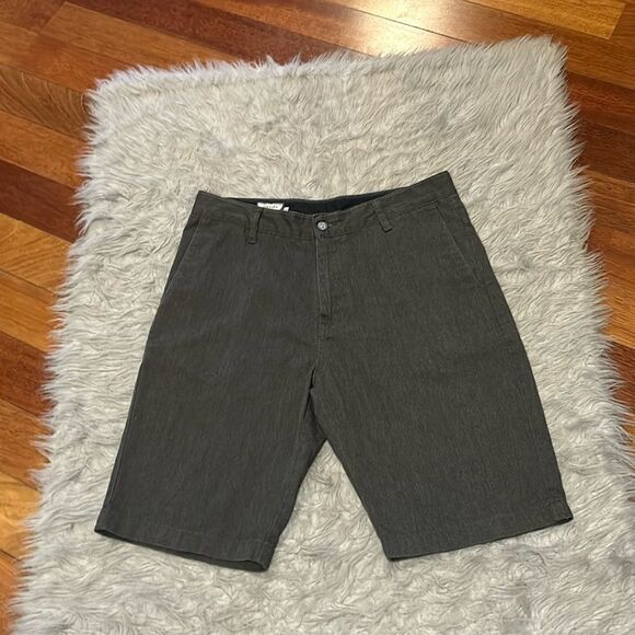 Volcom men’s dark gray‎ cotton vmonty shorts size 32 - Picture 1 of 6
